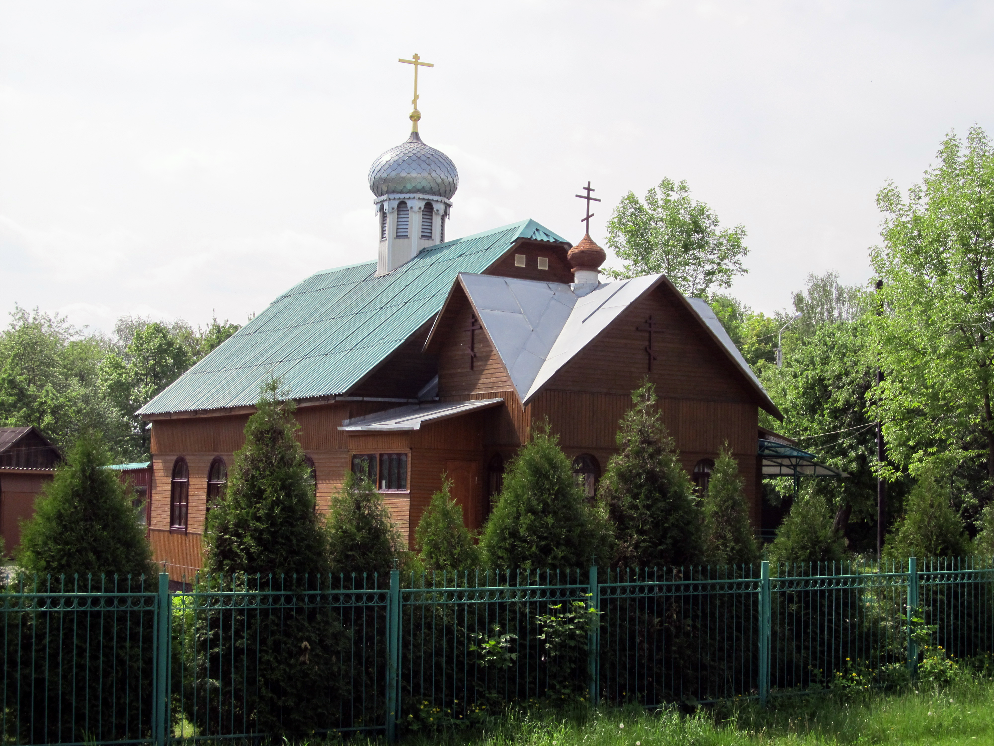 Храм Святой Живоначальной Троицы (город Гомель, Гомельский район,  Гомельская область) - актуальная информация, расписание богослужений,  фотографиии, объявления храма, точное расположение, телефоны, сайт. | ХРАМ .БЕЛ